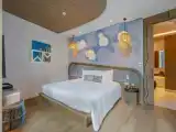 Четырёхместный люкс Executive с 2 комнатами с балконом