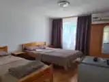Трёхместный номер Стандарт с красивым видом из окна