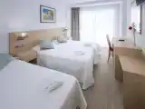 Двухместный номер Стандарт с балконом