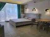Студия с балконом и с видом на море