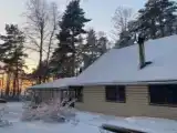 Семейный коттедж с красивым видом из окна