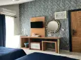 Пятиместный семейный люкс с балконом и с красивым видом из окна