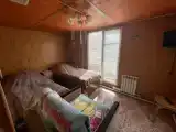 Шестиместный семейный номер Стандарт с красивым видом из окна