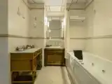 Люкс с балконом и с красивым видом из окна