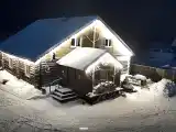 Вилла с балконом и с видом на море