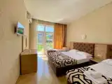 Четырёхместный семейный номер Стандарт с видом на город