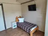 Коттедж с балконом и с красивым видом из окна