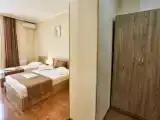 Трёхместный номер Стандарт с балконом и с красивым видом из окна