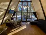 Коттедж с красивым видом из окна