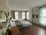 Трёхместный номер Комфорт с видом на город