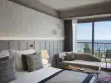 Двухместный номер Deluxe с балконом и с видом на море