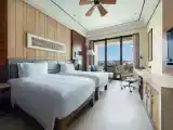 Номер Premium с балконом и с видом на реку