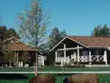 Четырёхместное семейное шале с видом на озеро