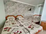 Четырёхместный номер Стандарт с балконом