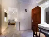Трёхместный номер Стандарт с балконом