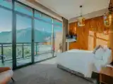 Двухместный номер Deluxe с балконом и с красивым видом из окна