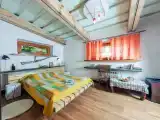 Люкс Мансарда с красивым видом из окна