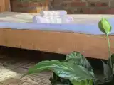 Кровать в общем номере (женский номер)