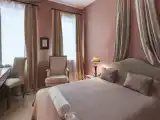 Одноместный номер Стандарт с красивым видом из окна