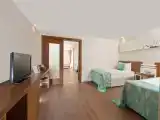 Номер Terrace Family