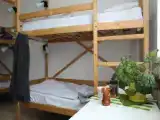 Кровать в общем номере