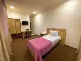 Одноместный номер Стандарт с красивым видом из окна