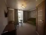Четырёхместный люкс с балконом