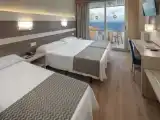 Двухместный номер Стандарт с балконом и с видом на море
