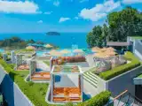 Двухместный номер SIS Over The Crescent Pool