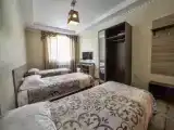 Трёхместный номер Стандарт с видом на внутренний двор