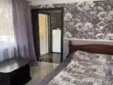 Коттедж с балконом и с видом на внутренний двор