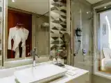 Posh люкс Posh клубный Swim Up с балконом