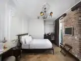 Полулюкс с балконом