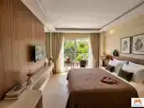 Двухместный номер Комфорт с частичным видом на море