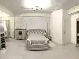 Студия c террасой с красивым видом из окна