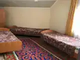 Трёхместный семейный номер Стандарт с красивым видом из окна
