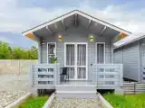 Коттедж с балконом и с видом на горы