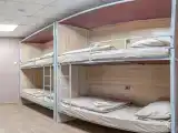 Кровать в общем номере (мужской номер)