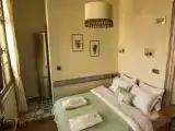 Двухместный номер Стандарт с частичным видом на море