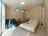 Трёхместный номер Стандарт с балконом и с красивым видом из окна