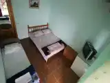 Трёхместный номер Стандарт с балконом и с видом на внутренний двор