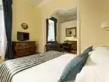 Полулюкс