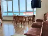 Студия с красивым видом из окна