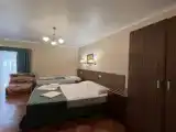 Трёхместный номер Стандарт с балконом и с красивым видом из окна