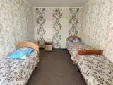 Трёхместный номер Комфорт с балконом и с красивым видом из окна