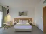 Трёхместный номер Superior с видом на бассейн