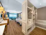 Люкс Deluxe с балконом и с видом на море