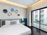 Двухместный номер Deluxe с балконом и с видом на бассейн