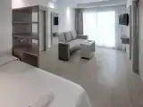 Полулюкс