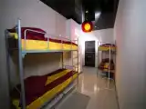 Кровать в общем номере (мужской номер)